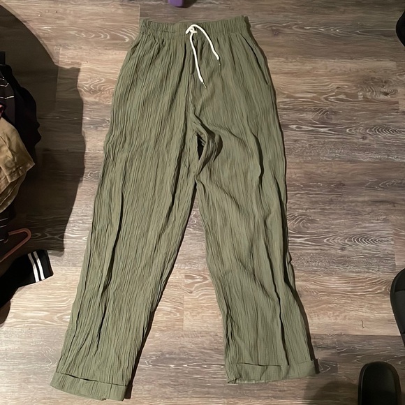 Shein Women’s Pants - Picture 3 of 4